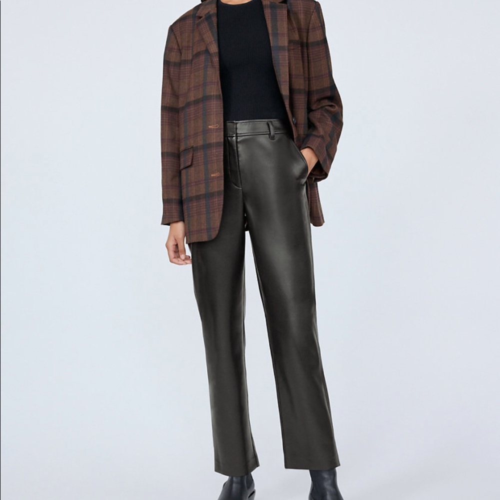 NWT Aritzia Vegan Leather Straight Pant in BONE
